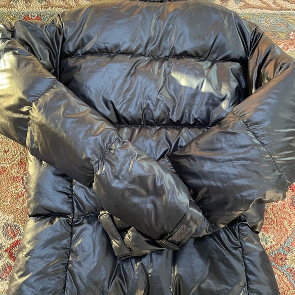 Like new Columbia Women's black puffer jacket - Picture 3 of 3